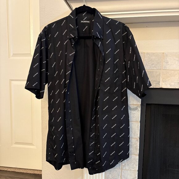 Balenciaga Multi-Logo Short Sleeve Shirt Size 37 Small Regular Fit - Picture 1 of 9